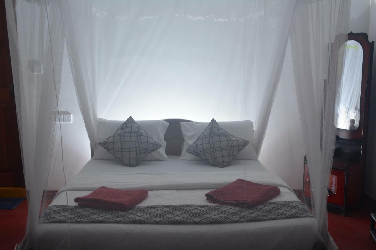 Samiru Guest Inn Элла Экстерьер фото